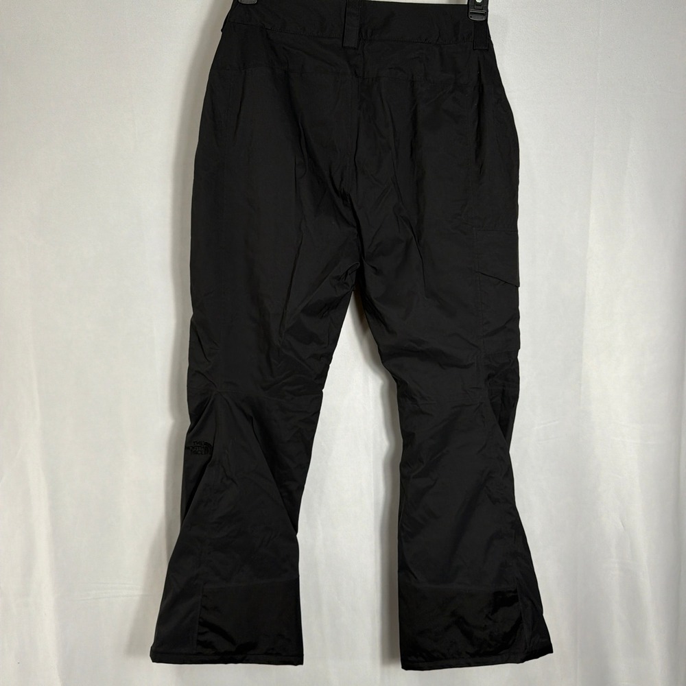 The North Face Snow Pants Womens M Short Black Cargo Ski Snowboard Insulated - Picture 2 of 12